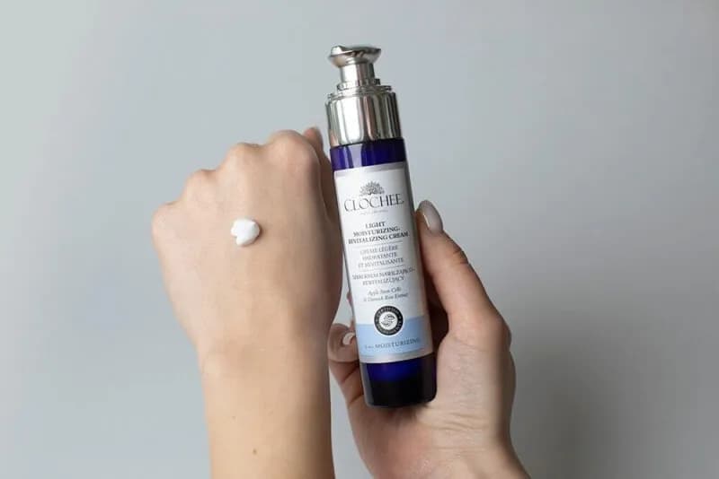 Clochee lekki krem nawilżająco rewitalizujący 50 ml – efekty i skład